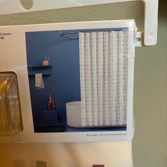 Room Essentials Shower Curtain With Rings Cream White Floral 13 Piece PEVA‎ - Picture 2 of 6